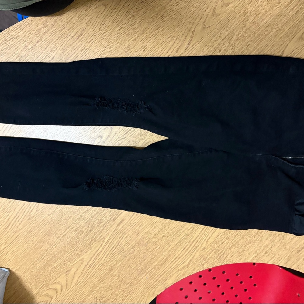Black Distressed Skinny Jeans